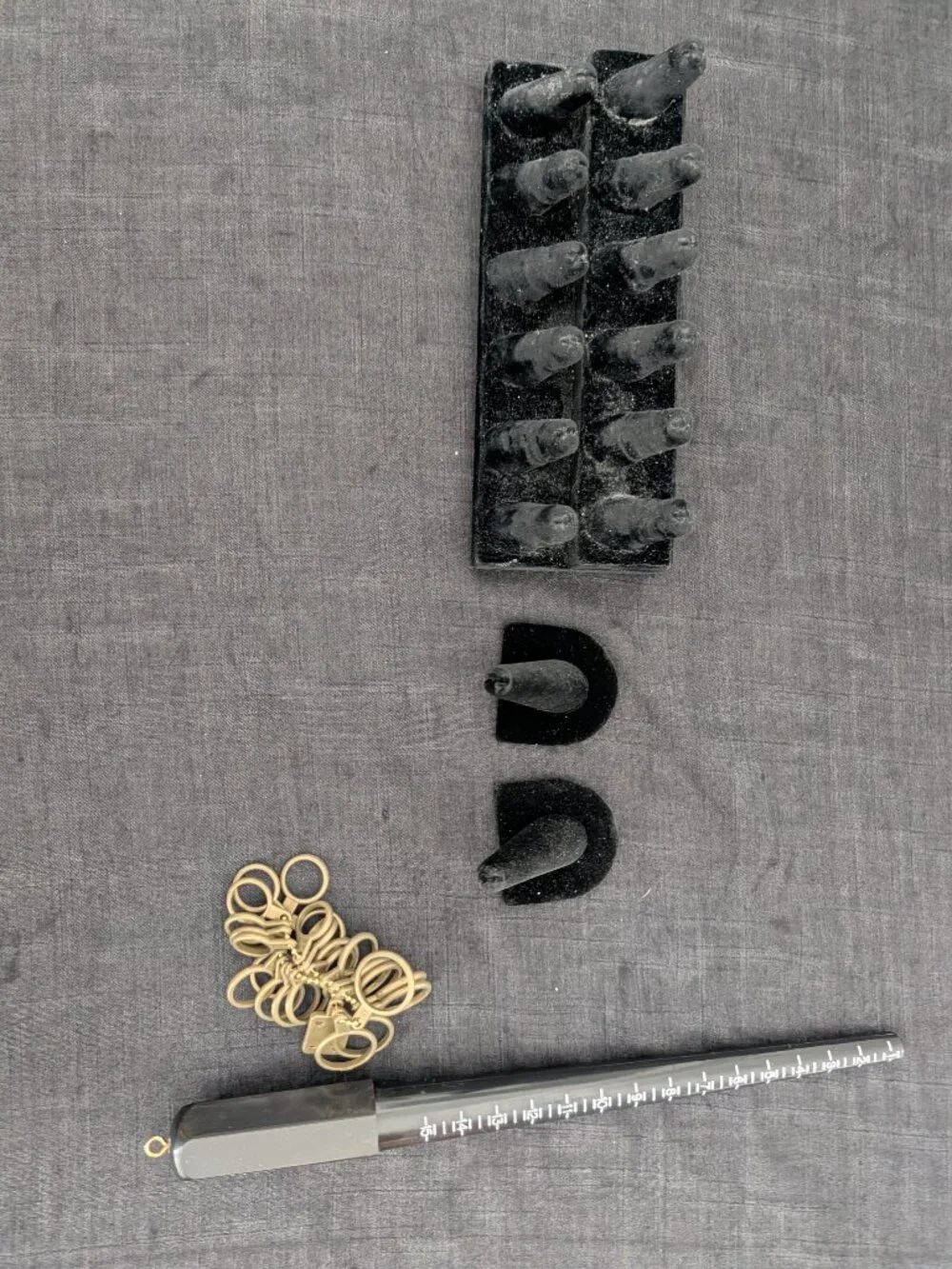 Jewelry Reseller display holder and sizer